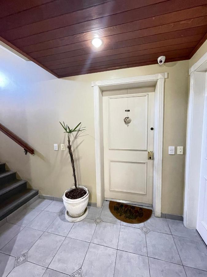 Apartamento No Centro De Gramado 200 Metros Da Rua Coberta Apartment Exterior photo